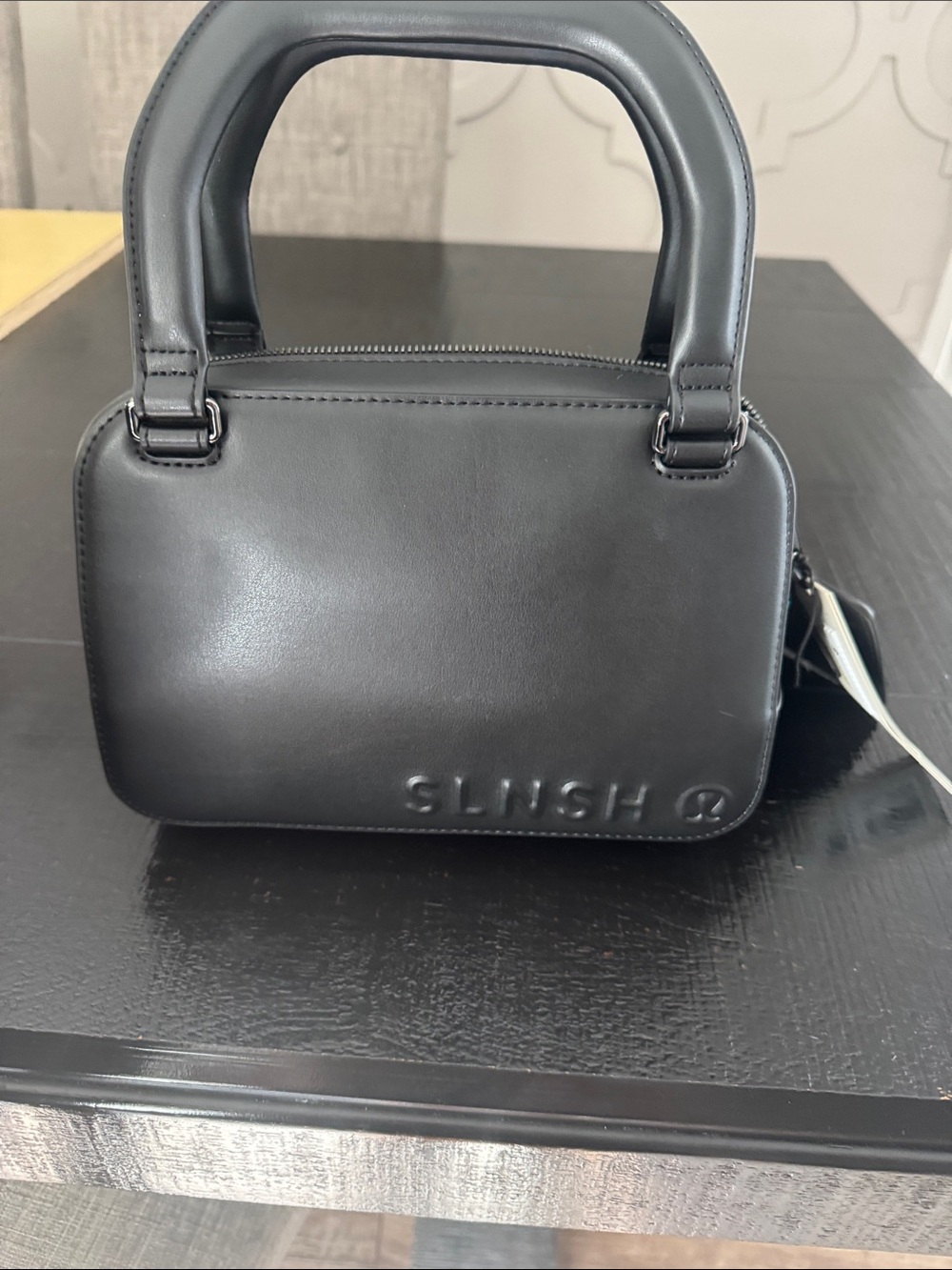 Lululemon Top-Handle  cactus leather XL belt bag slnsh